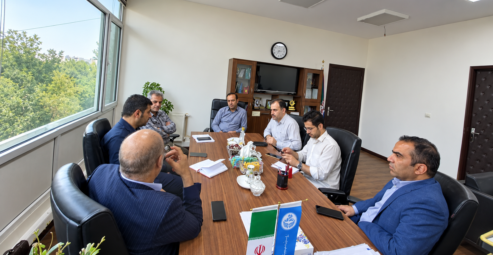 برگزاری نشست‌های دکتر علی نمکی، با سرمایه‌گذاران