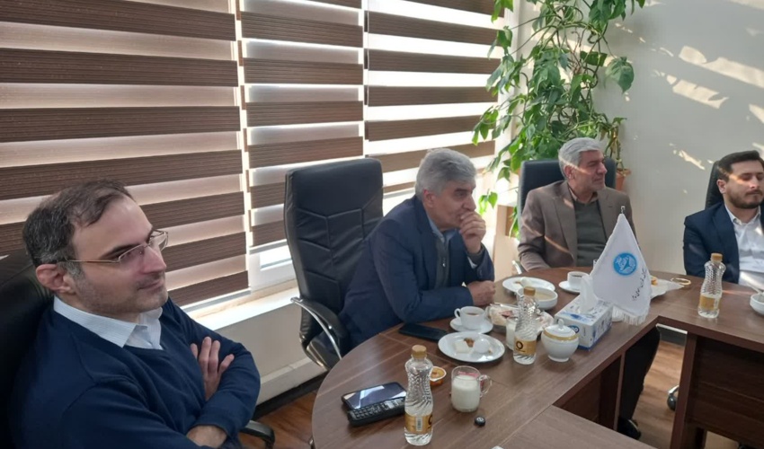 بازدید مشاور و دستیار رئیس‌جمهور از سازمان توسعه و سرمایه‌گذاری دانشگاه تهران